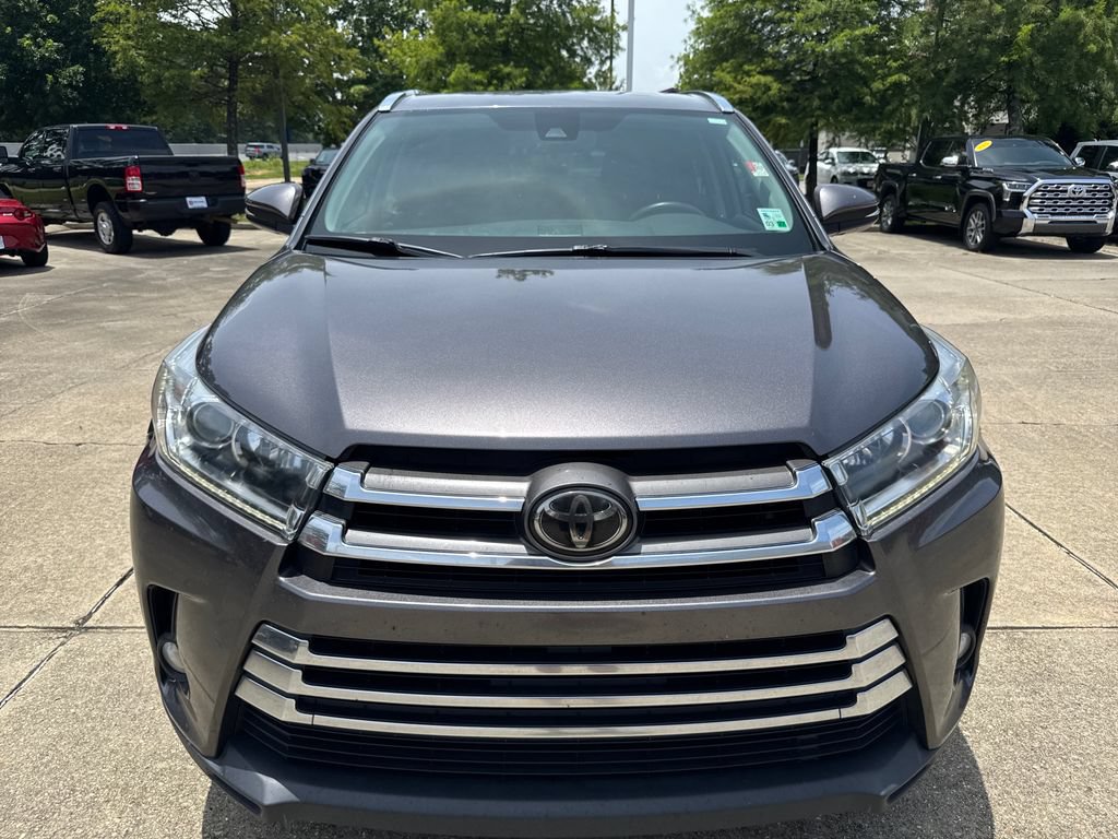 Used 2018 Toyota Highlander Limited FWD image 4
