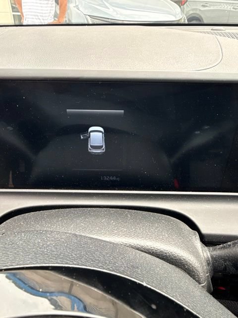 Used 2025 Kia Seltos S AWD/4WD image 2