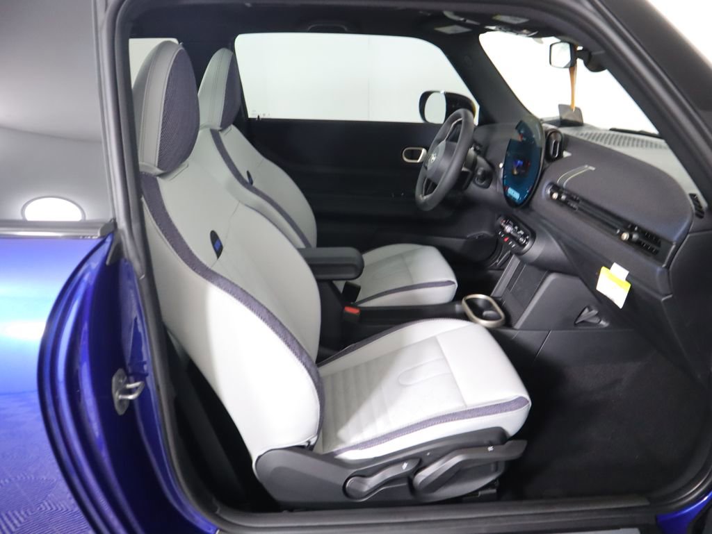 New 2026 MINI Cooper 2-Door Hardtop image 22