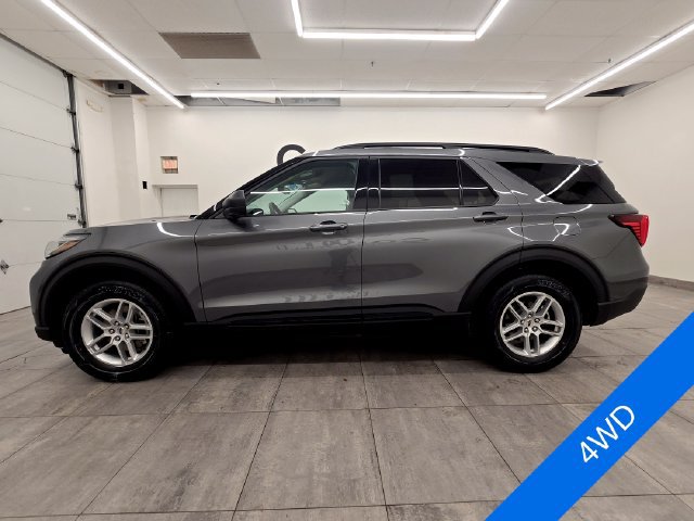 New 2026 Ford Explorer Active AWD/4WD image 2