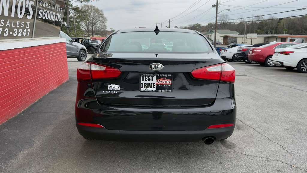 Used 2015 Kia Forte EX w/ UVO Package W/17" Alloys image 7
