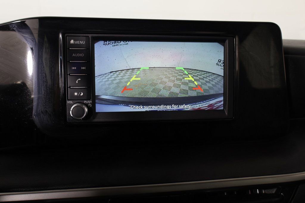 Used 2025 Nissan Kicks S image 6