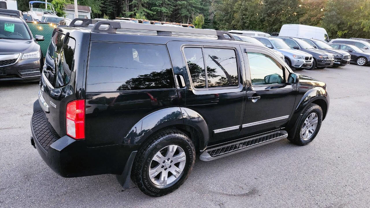 Used 2011 Nissan Pathfinder Silver image 13