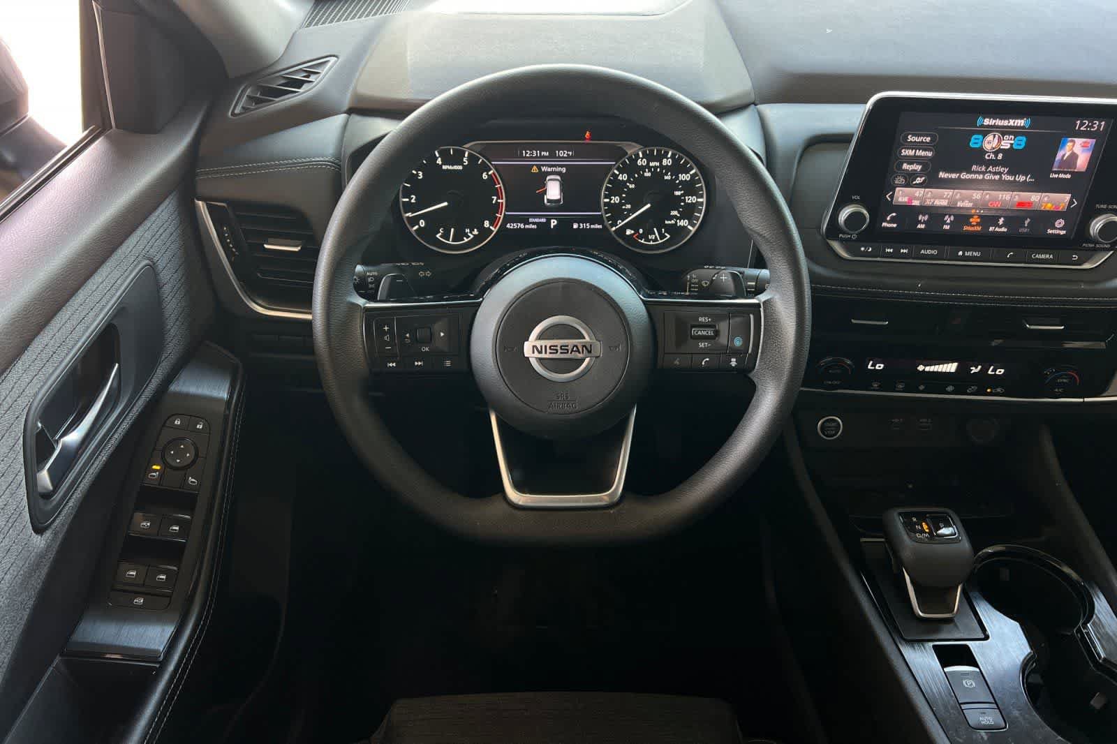 Used 2021 Nissan Rogue SV FWD image 16