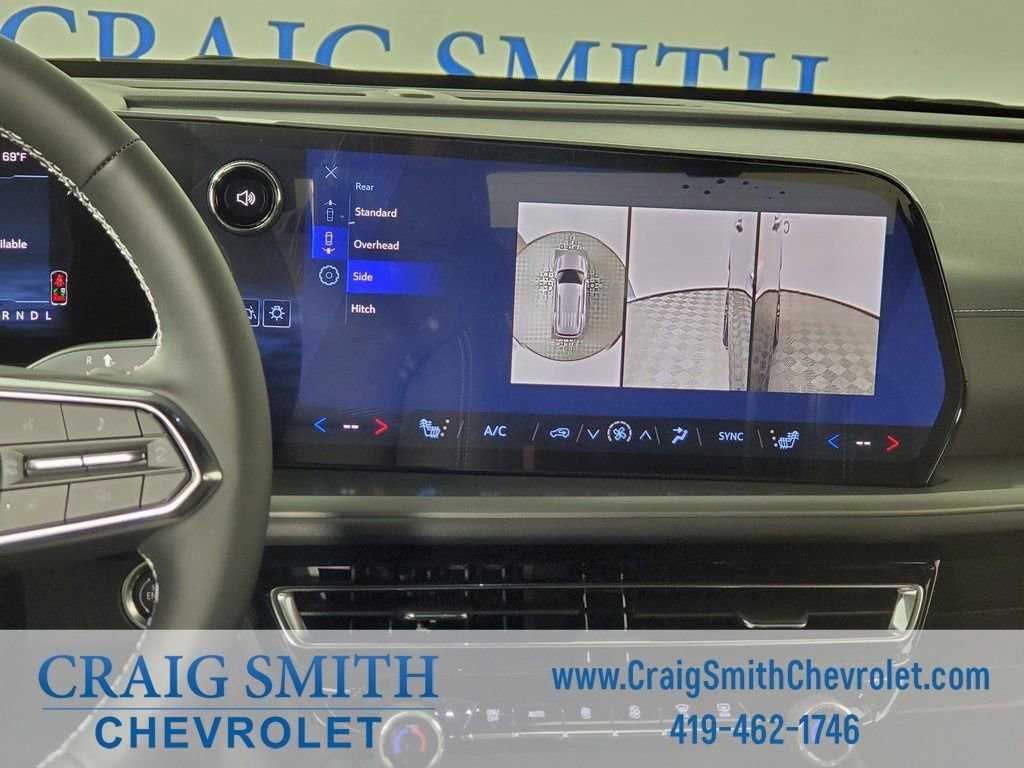 New 2026 Chevrolet Traverse LT w/ Driver Confidence Package FWD image 22