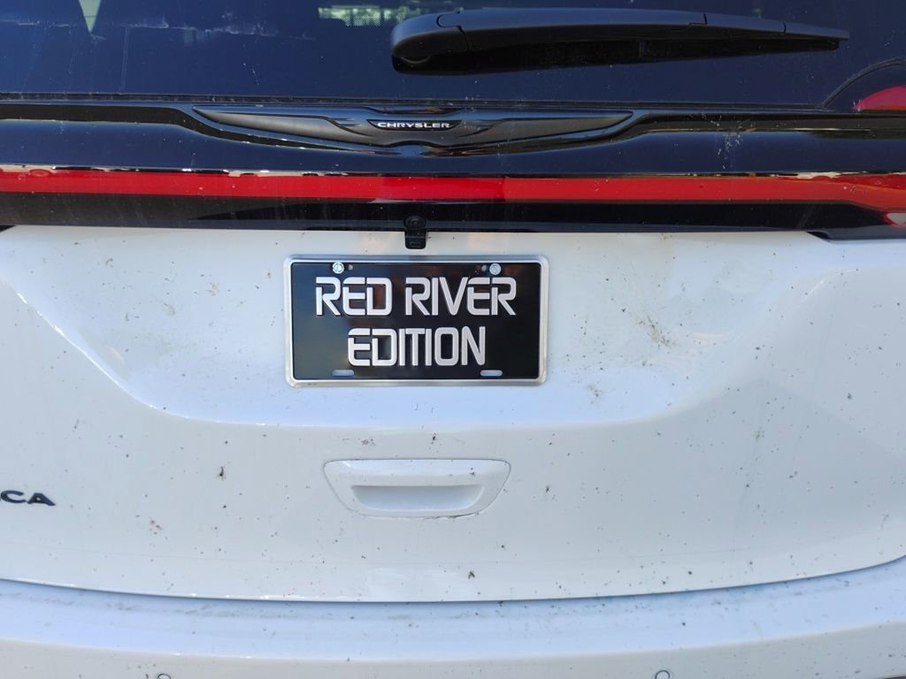 New 2026 Chrysler Pacifica Select image 11