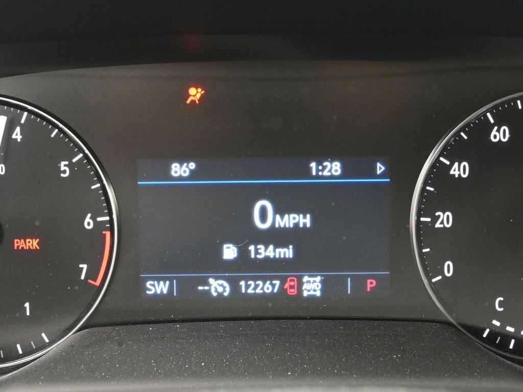 Used 2023 Buick Envision Preferred image 10