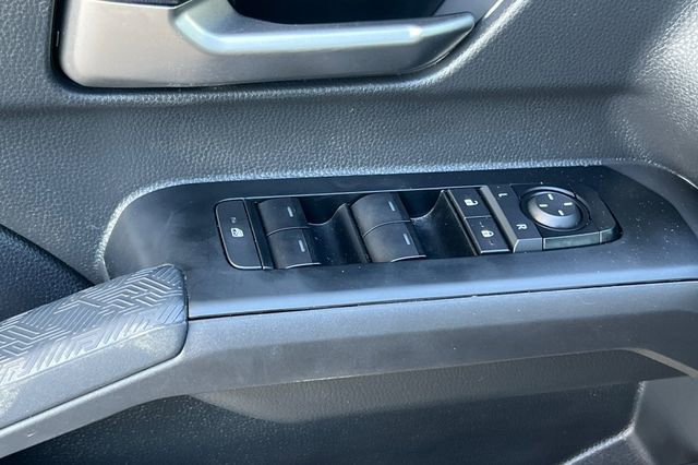 Used 2025 Toyota Tacoma TRD Sport AWD/4WD image 12