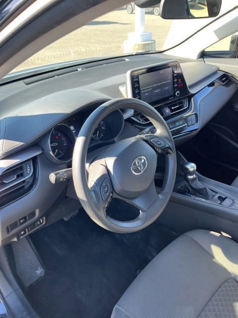 Used 2021 Toyota C-HR LE image 13