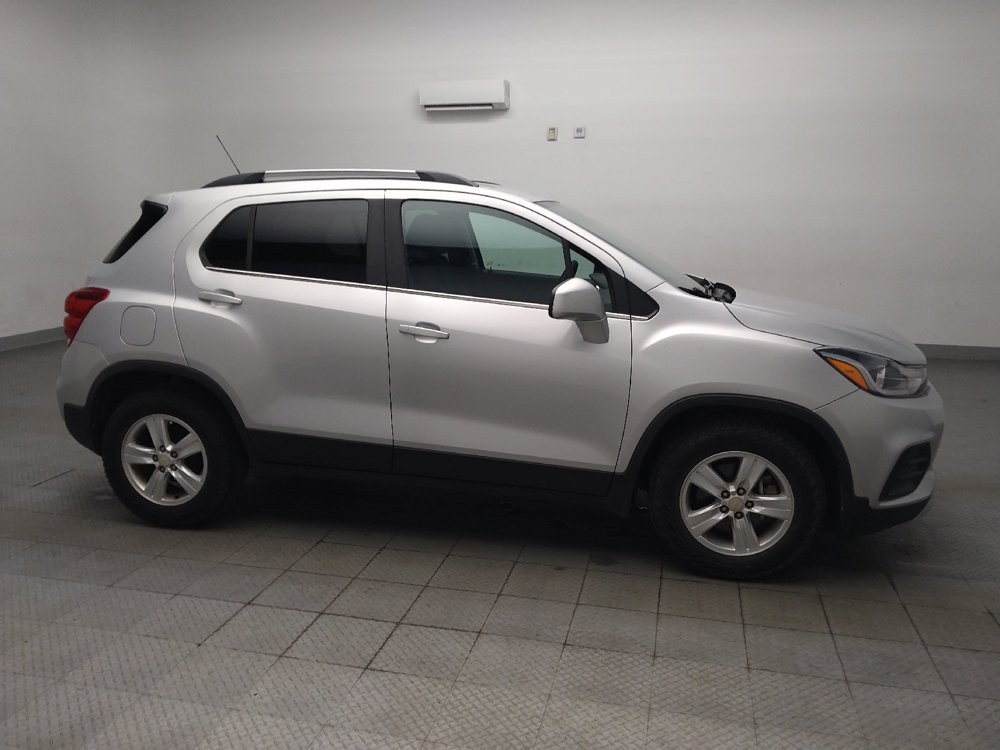 Used 2017 Chevrolet Trax LT FWD image 11