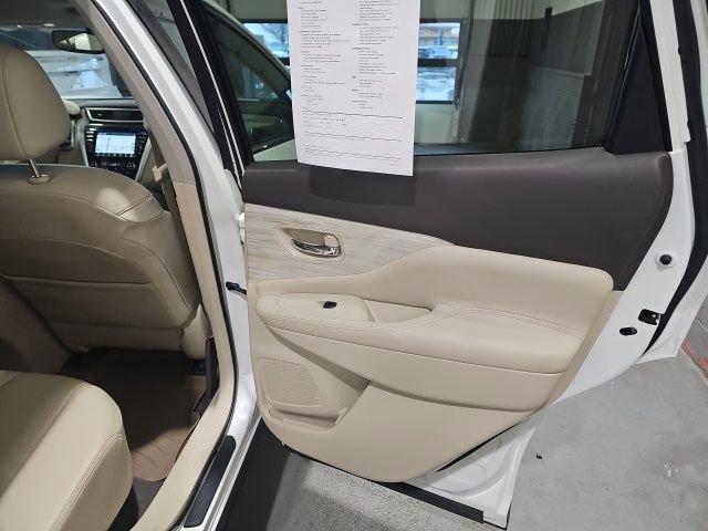 Certified 2018 Nissan Murano Platinum image 21