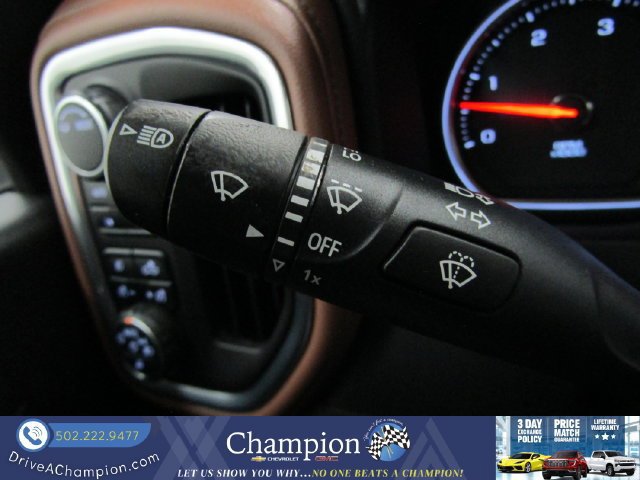 Used 2022 Chevrolet Silverado 3500 High Country w/ Safety Package II AWD/4WD image 38