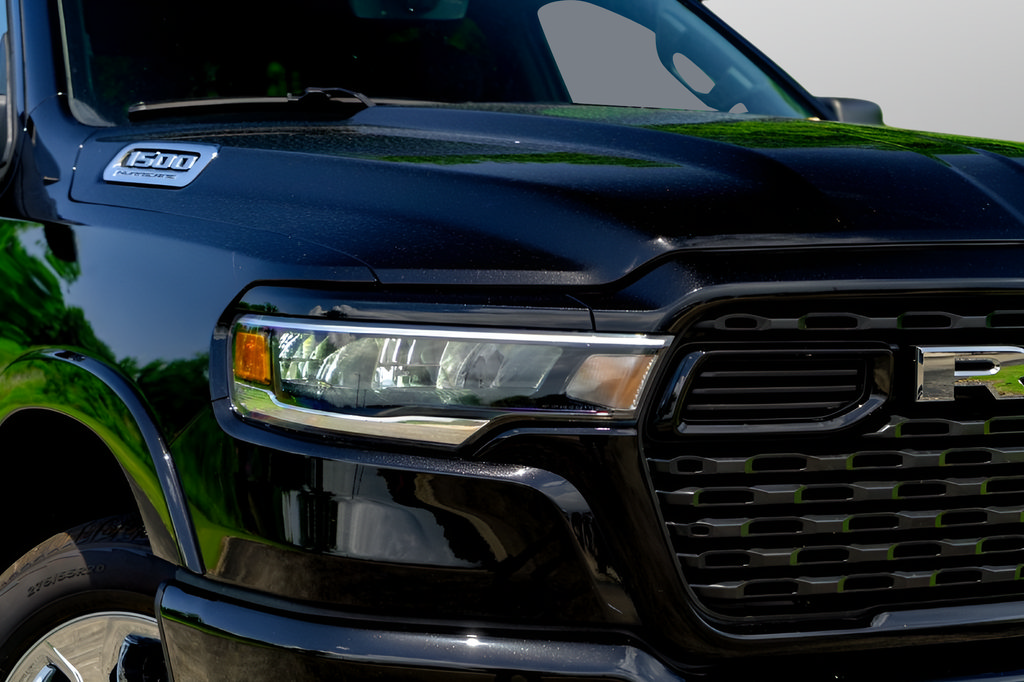 New 2026 RAM 1500 Lone Star AWD/4WD image 3