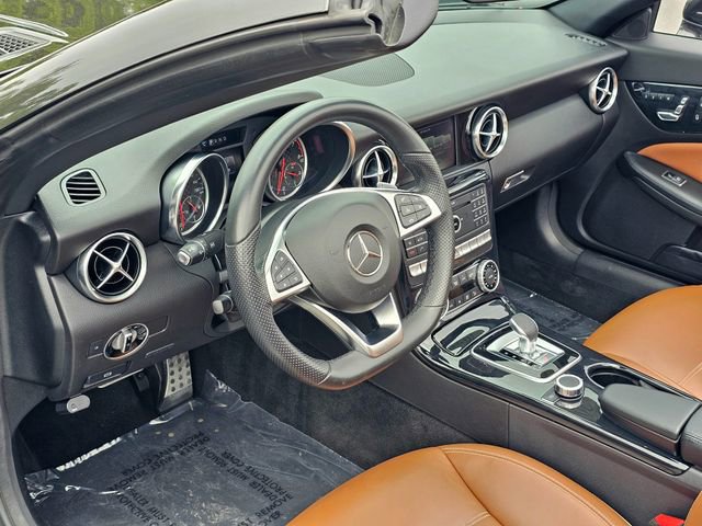 Used 2020 Mercedes-Benz SLC 43 AMG image 22