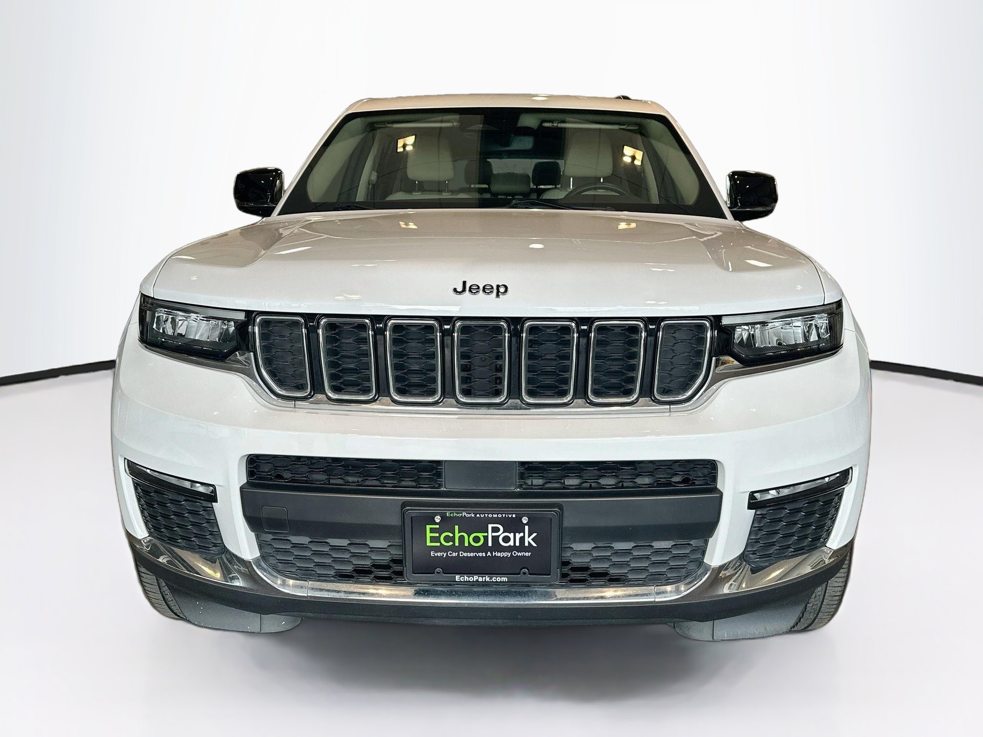 Used 2022 Jeep Grand Cherokee L Limited AWD/4WD image 2