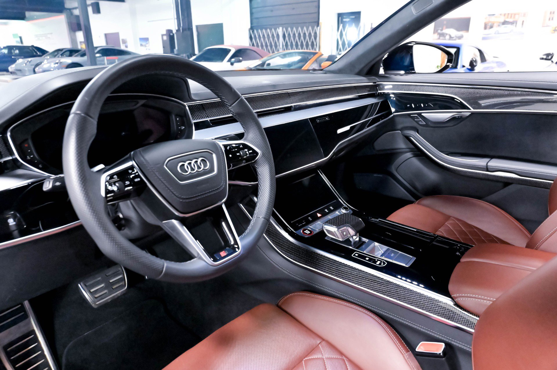 Used 2022 Audi S8 AWD/4WD image 8