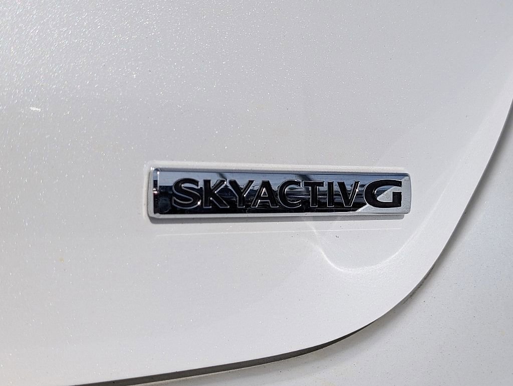 Used 2021 MAZDA MAZDA3 s image 12