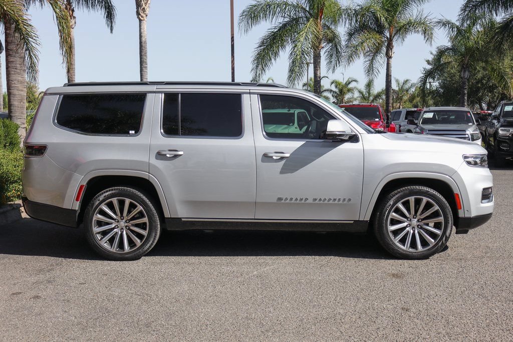 Used 2022 Jeep Grand Wagoneer Series II w/ Convenience Group III AWD/4WD image 10