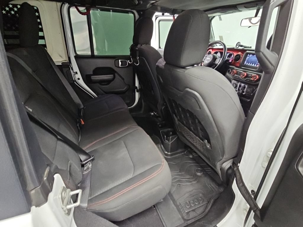 Used 2021 Jeep Wrangler Unlimited Rubicon AWD/4WD image 38
