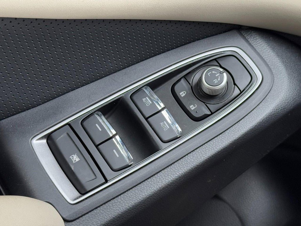 Used 2024 Subaru Ascent Limited image 26