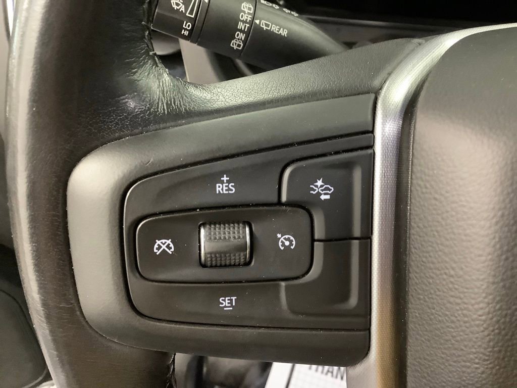 Used 2022 GMC Yukon SLE image 16