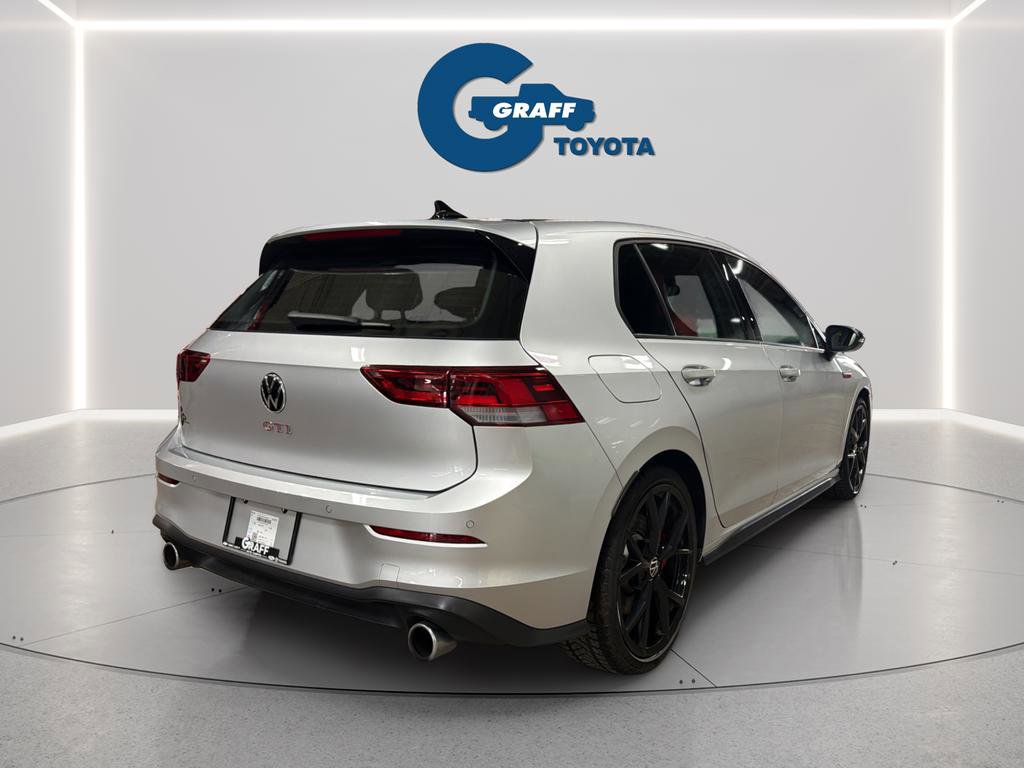 Used 2024 Volkswagen GTI SE FWD image 8