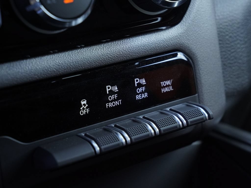 New 2026 RAM 1500 Big Horn AWD/4WD image 25