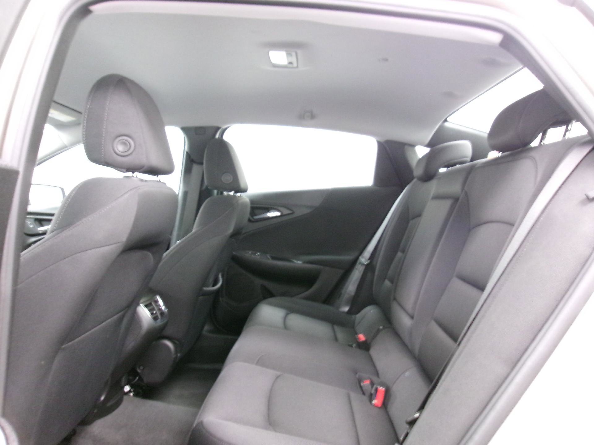 Used 2024 Chevrolet Malibu LT FWD image 9