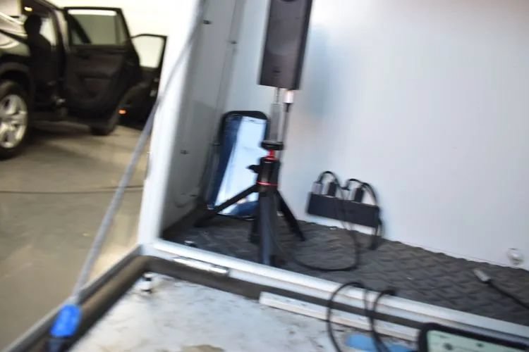 Used 2025 Toyota Highlander LE FWD image 14
