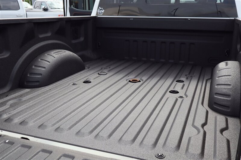 Used 2023 Ford F350 Platinum AWD/4WD image 41