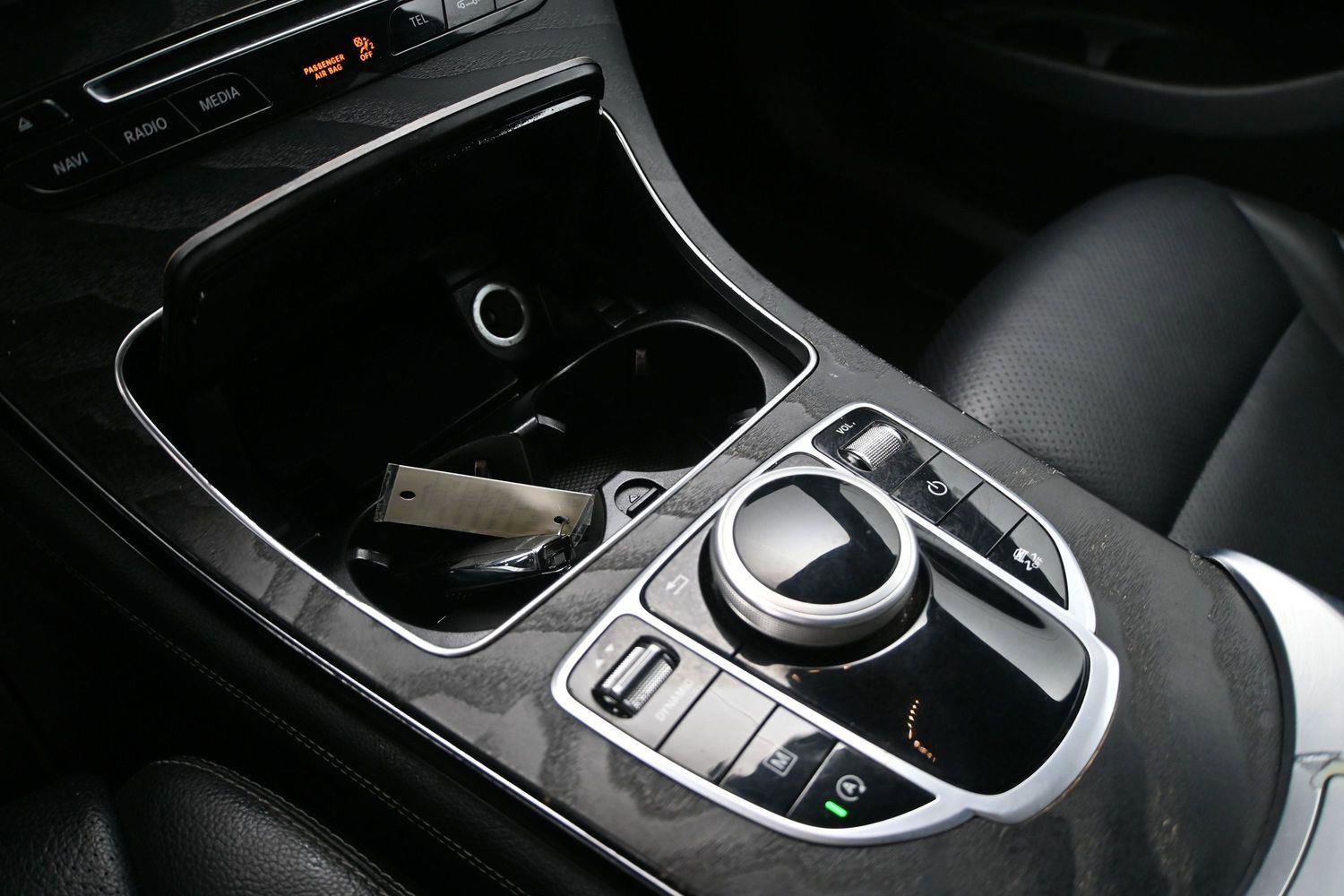 Used 2018 Mercedes-Benz GLC 300 4MATIC image 5