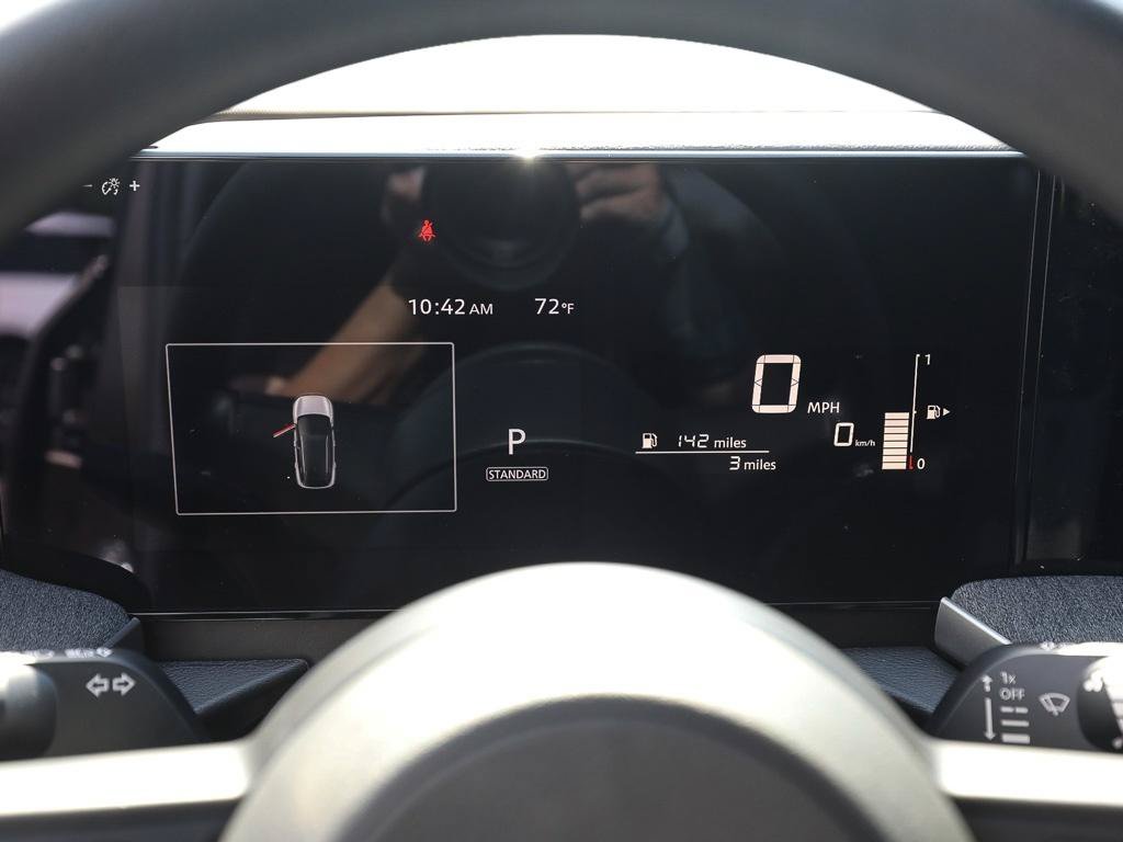 New 2026 Nissan Kicks SV w/ Interior Electronics Package AWD/4WD image 11