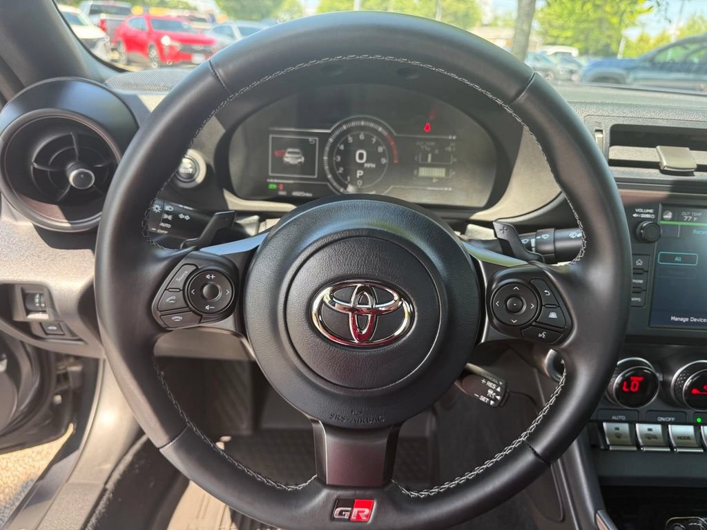 Used 2026 Toyota GR86 Premium w/ ALL Weather Mat Package (TMS) RWD image 14