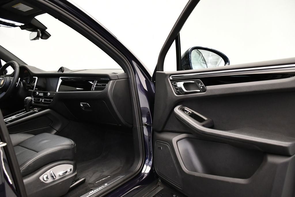 Used 2023 Porsche Macan S image 49