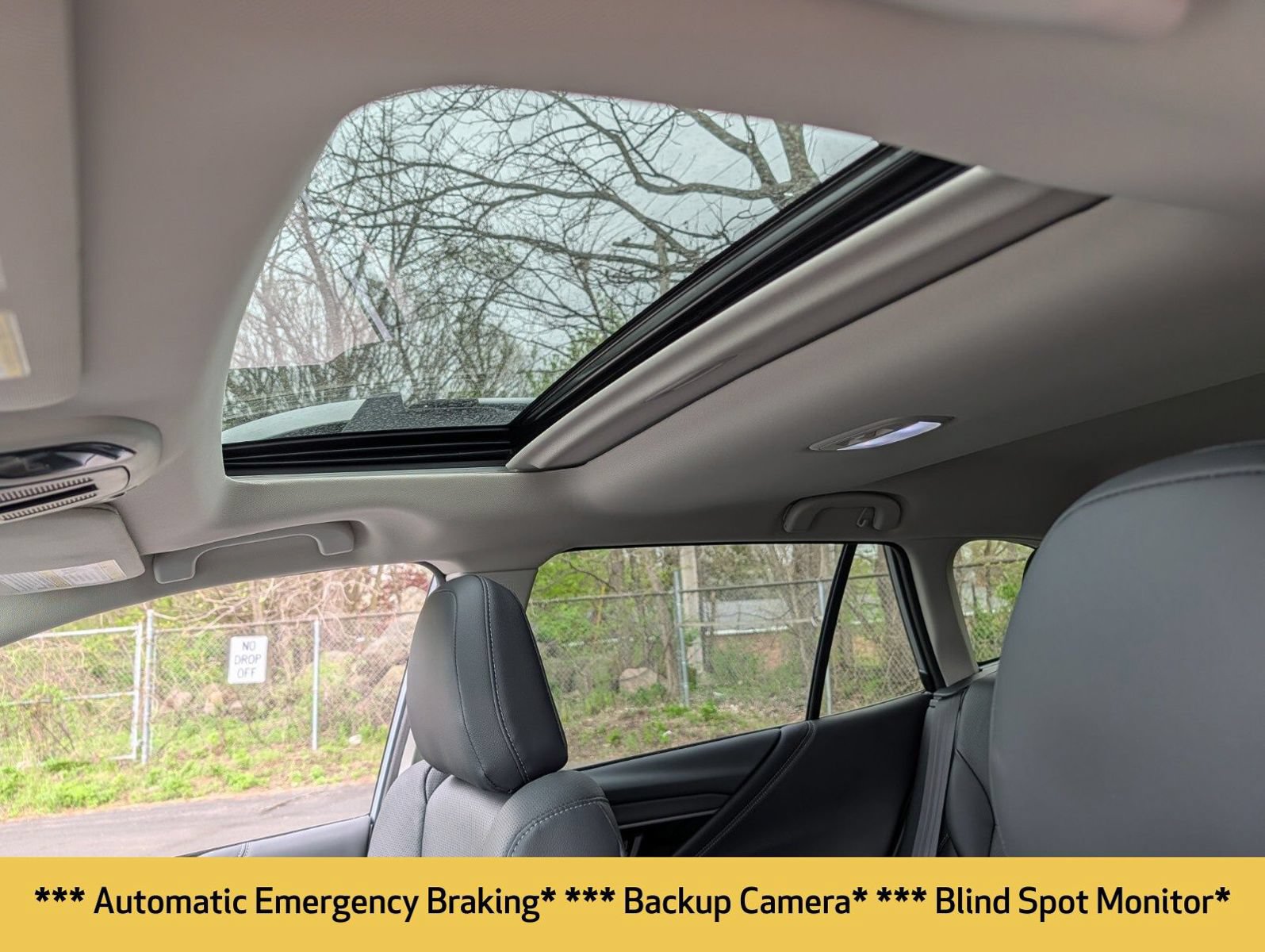 Certified 2025 Subaru Outback Touring AWD/4WD image 5