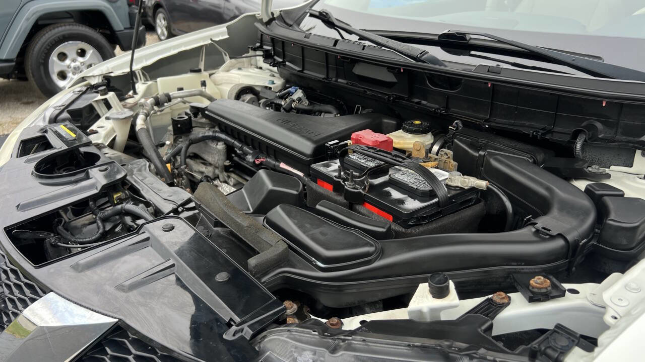 Used 2015 Nissan Rogue SL w/ SL Premium Package image 36