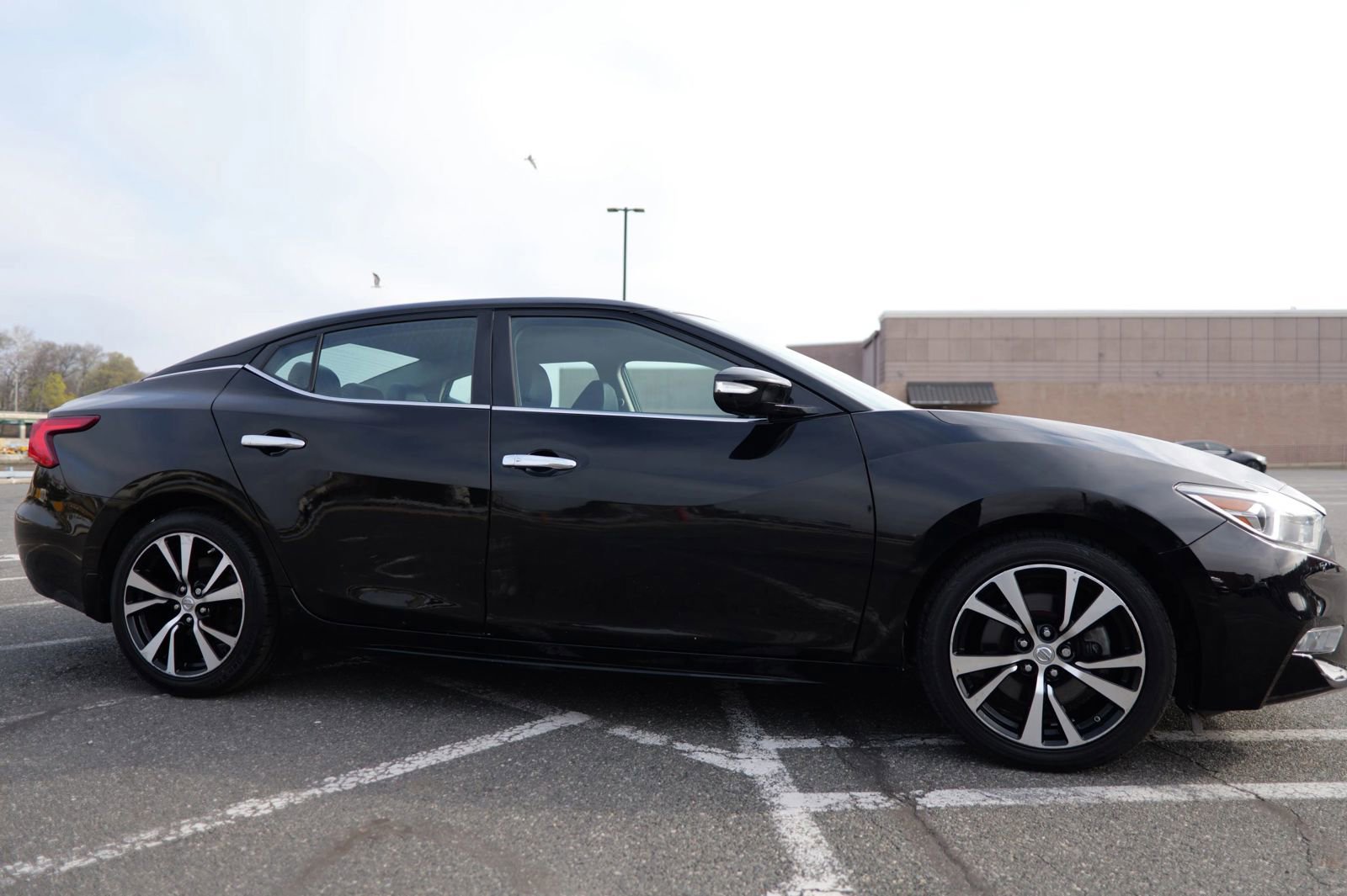 Used 2018 Nissan Maxima 3.5 SV image 10