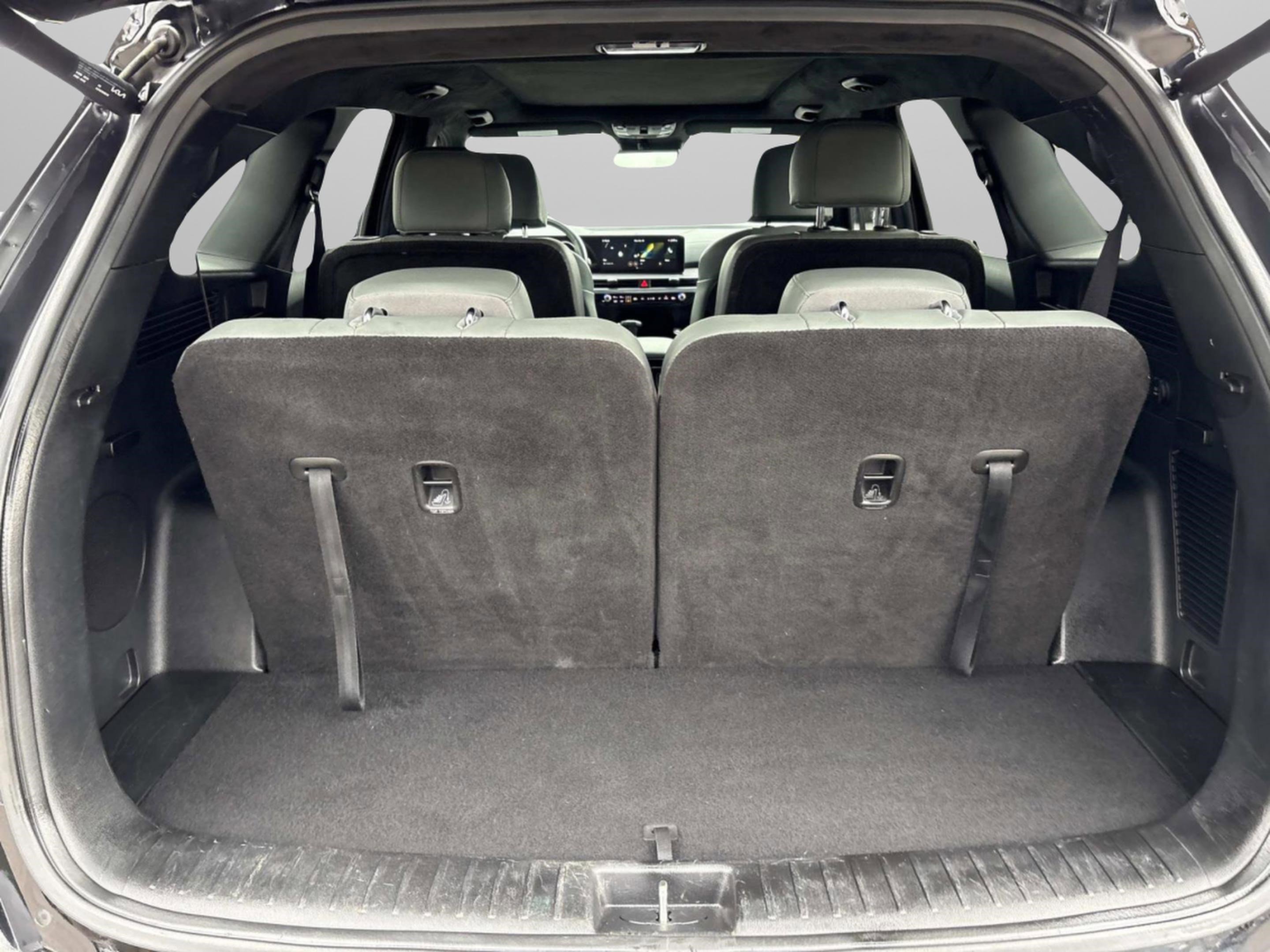 Used 2025 Kia Sorento SX Prestige w/ Sage Leather Package image 31