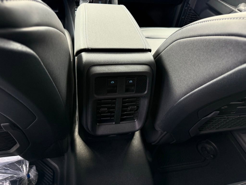 New 2025 Ford Bronco Badlands image 26