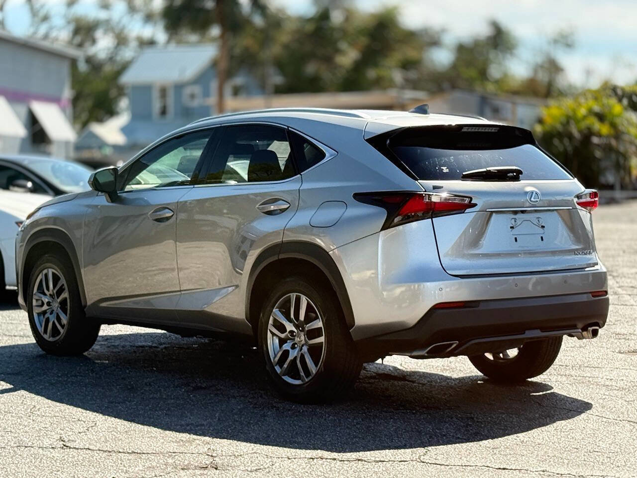 Used 2016 Lexus NX 200t FWD image 5