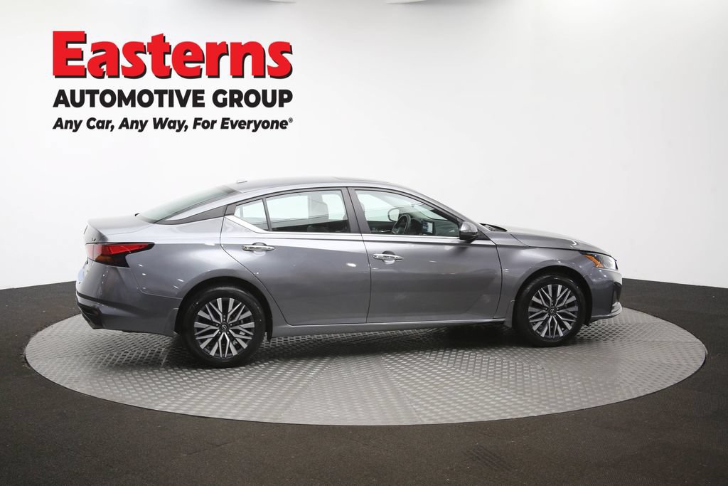 Used 2023 Nissan Altima 2.5 SV w/ SV Premium Package AWD/4WD image 44