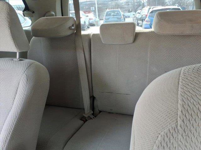 Used 2013 Toyota Sienna LE w/ Towing Pkg image 15