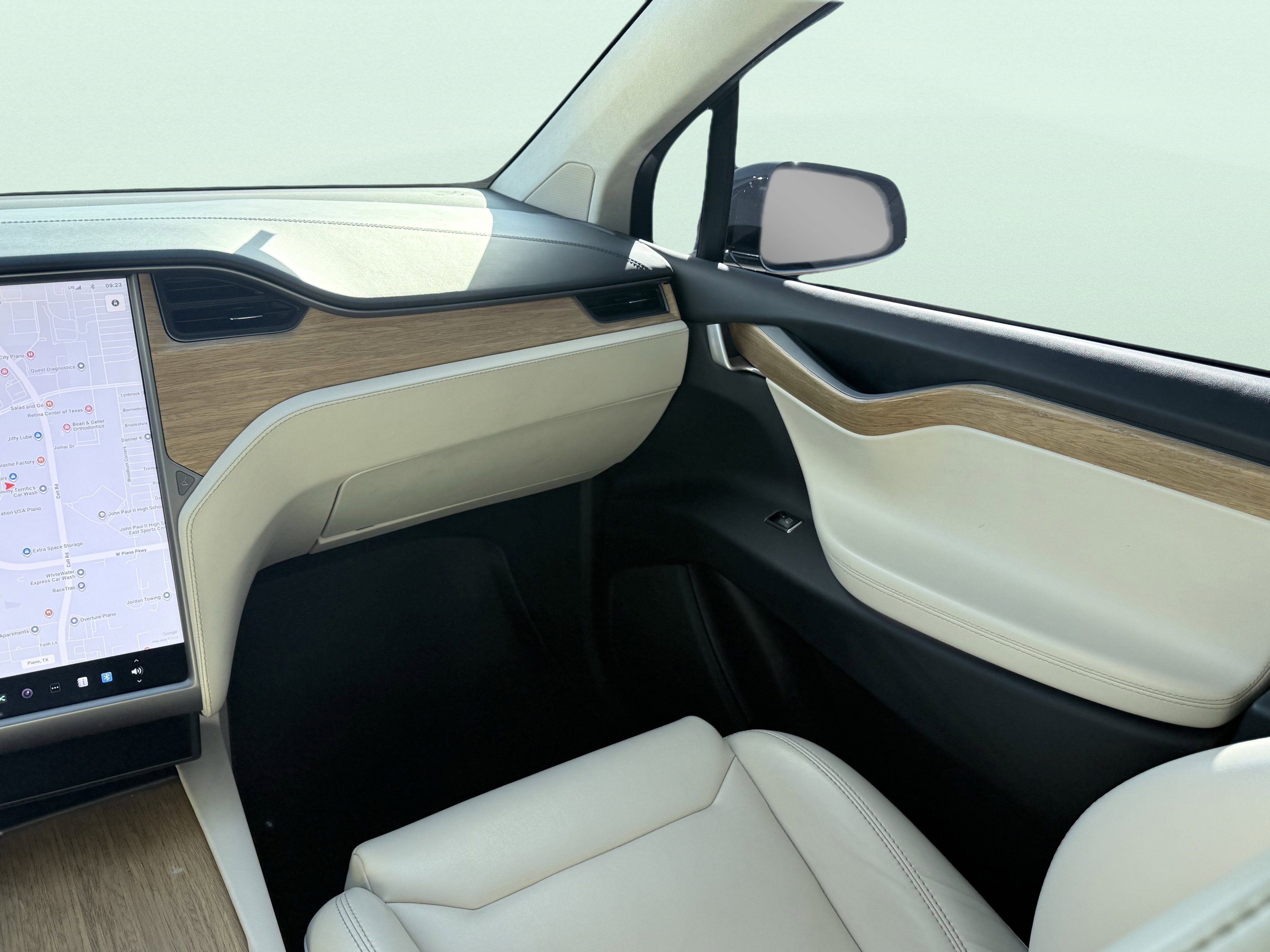 Used 2019 Tesla Model X 75D image 55