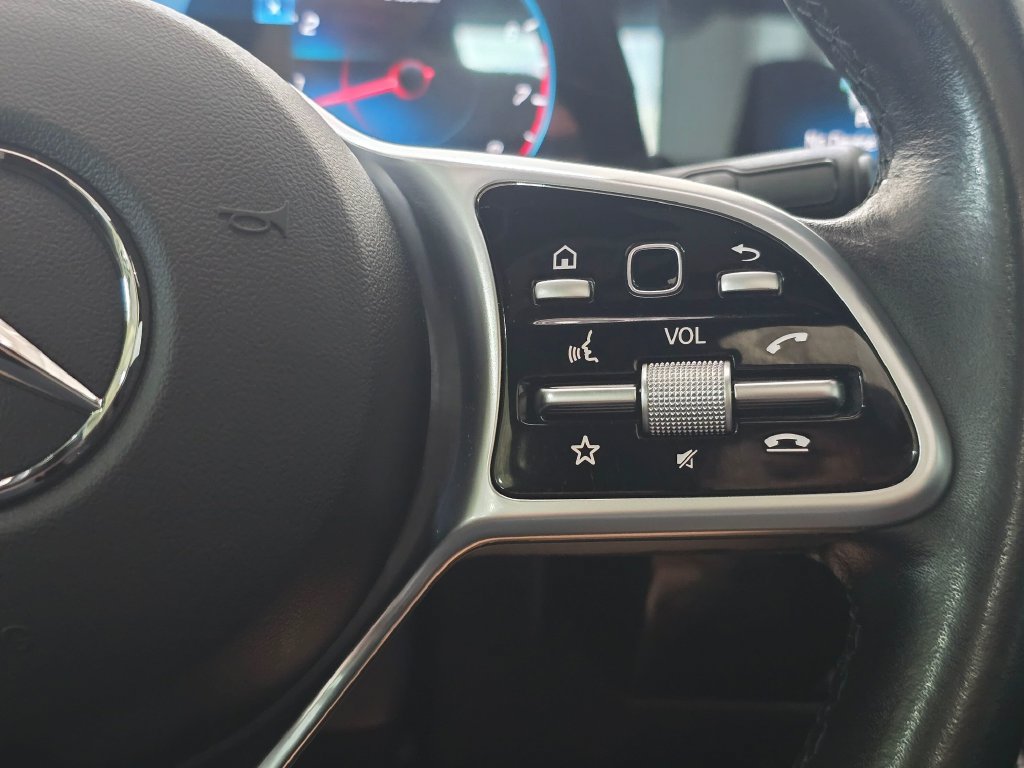 Used 2020 Mercedes-Benz CLA 250 4MATIC image 18