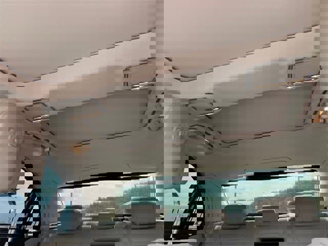 Used 2018 Mercedes-Benz S 560 Sedan image 24