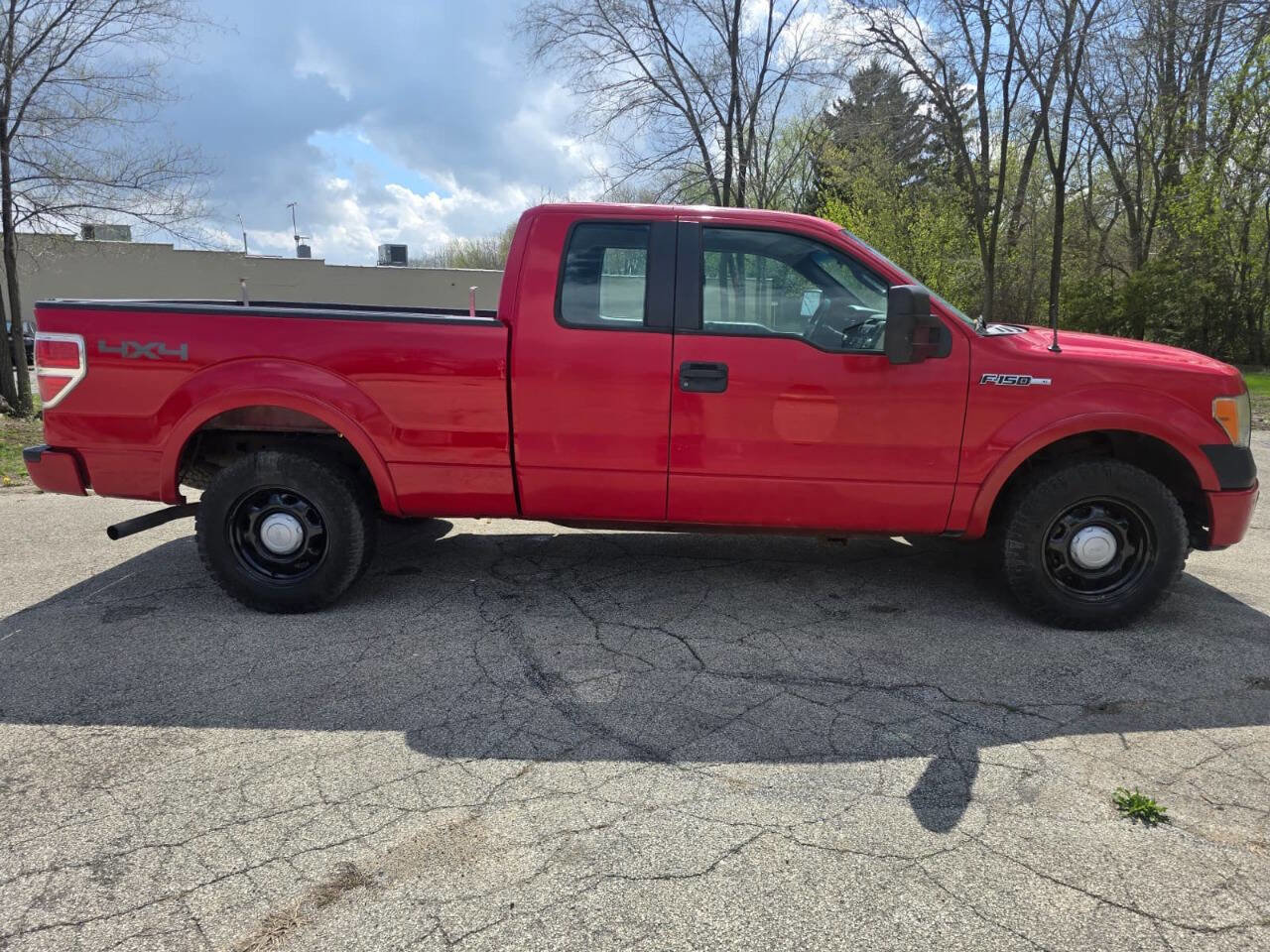 Used 2010 Ford F150 XL image 4