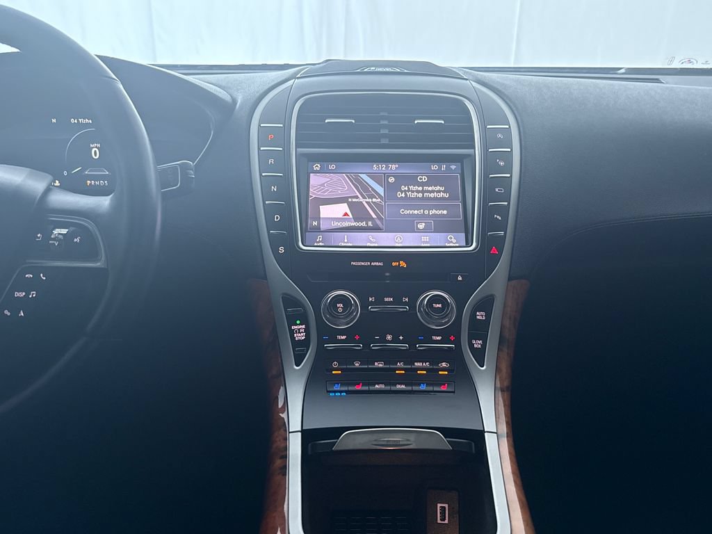 Used 2020 Lincoln Nautilus Reserve w/ Equipment Group 201A AWD/4WD image 17