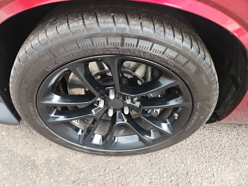 Used 2022 Dodge Challenger R/T Scat Pack w/ Shaker Package RWD image 27