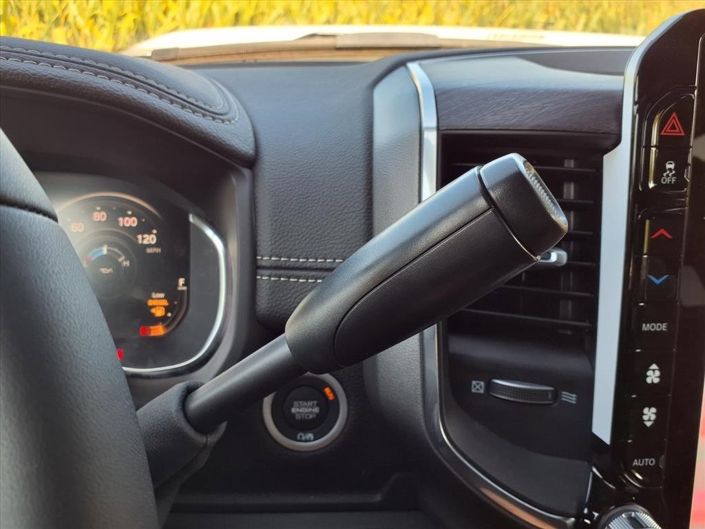 Used 2025 RAM 3500 Laramie image 20