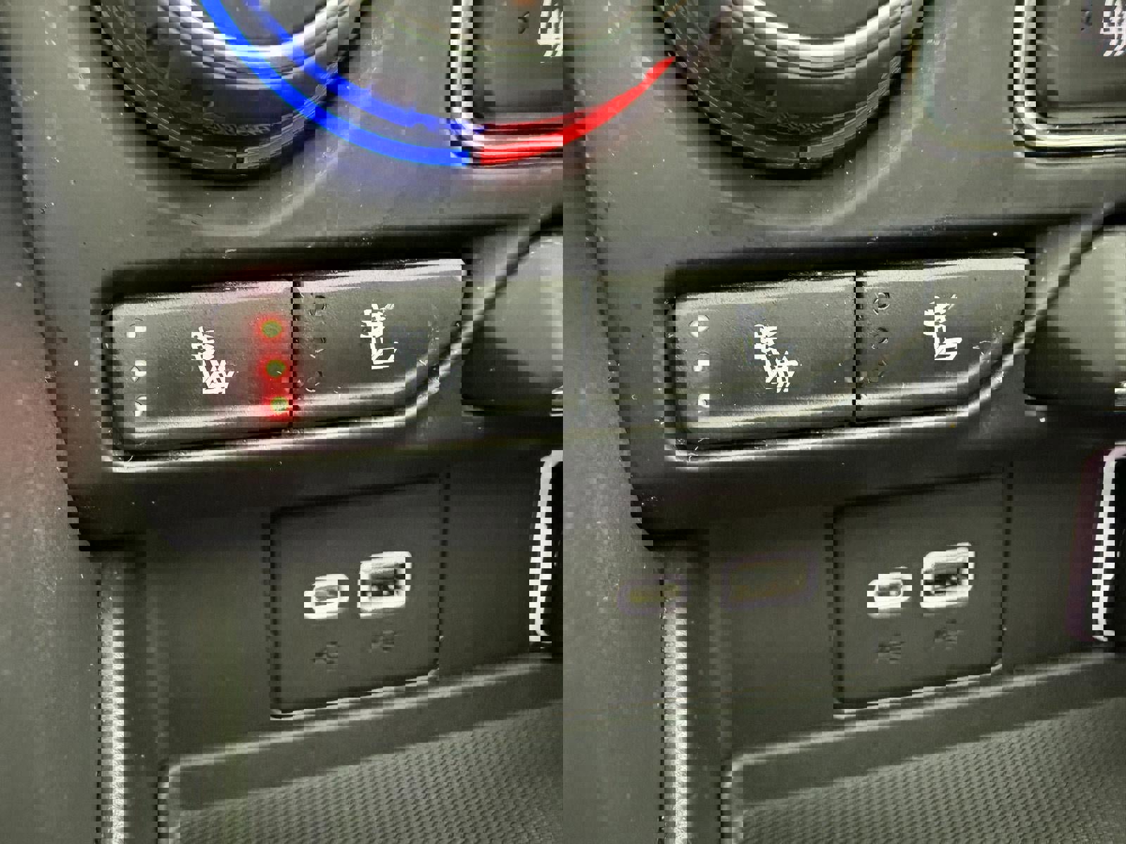 Used 2022 Chevrolet Tahoe RST w/ Luxury Package image 34